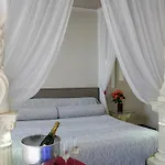 Hotel Prestige