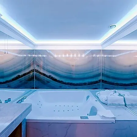 Prestige Hotel